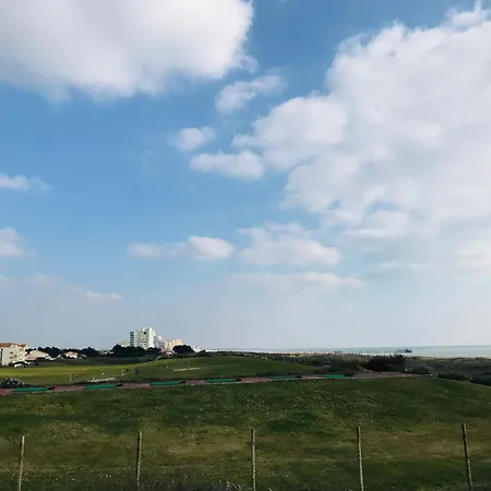 Lägenhet Le Golf, Piscine & Ocean *